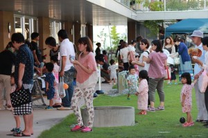 園庭では色々な出店を出店